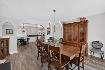 11890 Cresthill Drive, Elk Grove, CA 95624 - Photo 21