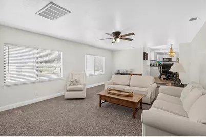 11890 Cresthill Drive, Elk Grove, CA 95624 - Photo 25