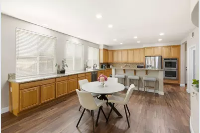 1560 Freswick Drive, Folsom, CA 95630 - Photo 17