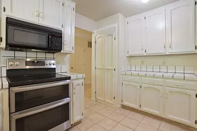 1725 Le Bec Court, Lodi, CA 95240 - Photo 11