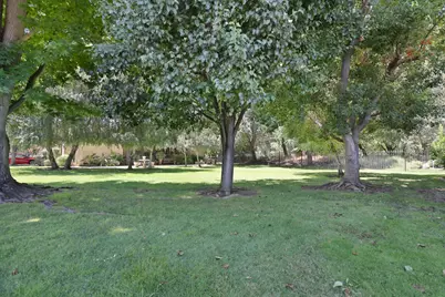 1725 Le Bec Court, Lodi, CA 95240 - Photo 43