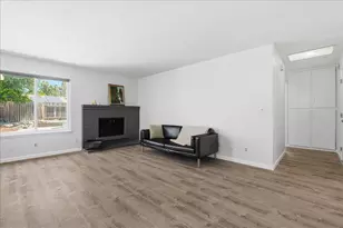 3629 Keswick Way, Sacramento, CA 95826 - Photo 13