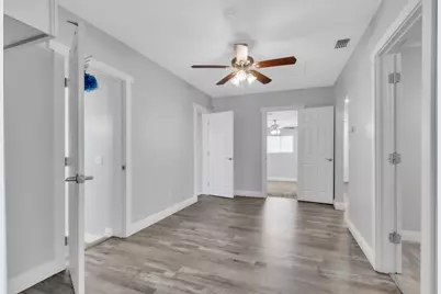 8024 19th Avenue, Sacramento, CA 95826 - Photo 5