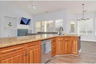 2747 Austin Avenue, Clovis, CA 93611 - Photo 15