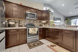 817 N Central Ave, Modesto, CA 95351 - Photo 5