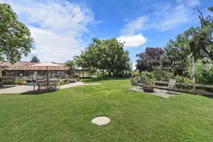 2356 E Druet Ln, Lodi, CA 95242 - Photo 37