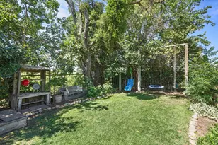 2356 E Druet Ln, Lodi, CA 95242 - Photo 39