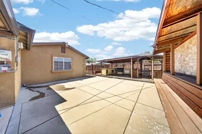 7560 Lemarsh Way, Sacramento, CA 95822 - Photo 43