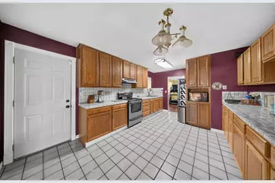 7560 Lemarsh Way, Sacramento, CA 95822 - Photo 17