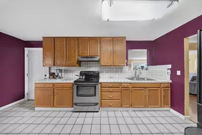 7560 Lemarsh Way, Sacramento, CA 95822 - Photo 19