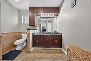 7560 Lemarsh Way, Sacramento, CA 95822 - Photo 35
