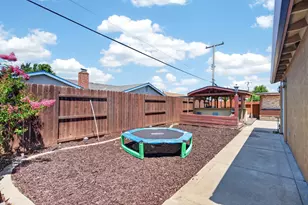 7560 Lemarsh Way, Sacramento, CA 95822 - Photo 51