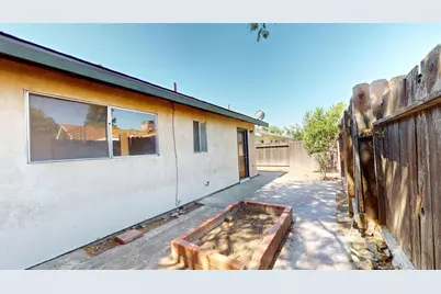 1819 Bradford Court, Modesto, CA 95355 - Photo 21