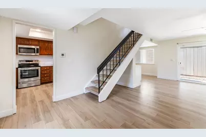 6726 Calvine Road, Sacramento, CA 95823 - Photo 13