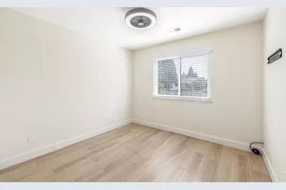 6726 Calvine Road, Sacramento, CA 95823 - Photo 19