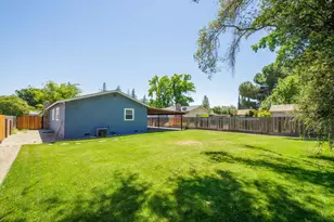 30 Willow Glen Ave, Oakdale, CA 95361 - Photo 23