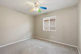 5560 Lackland Way, Sacramento, CA 95835 - Photo 33