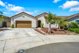 9475 Pasaje Pl, Elk Grove, CA 95624 - Photo 3