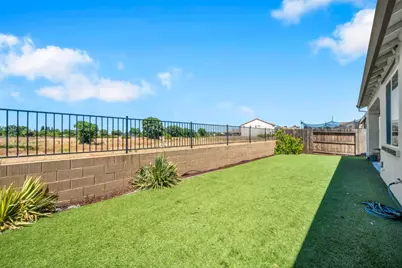 9475 Pasaje Place, Elk Grove, CA 95624 - Photo 47
