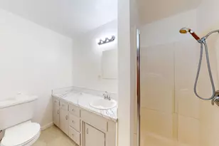 5215 Prairie Flower Rd, Ceres, CA 95307 - Photo 25