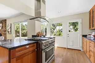 921 W 8th St, Davis, CA 95616 - Photo 13