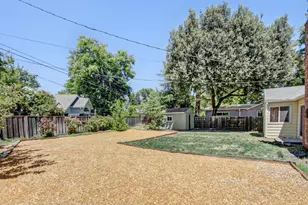 921 W 8th St, Davis, CA 95616 - Photo 33