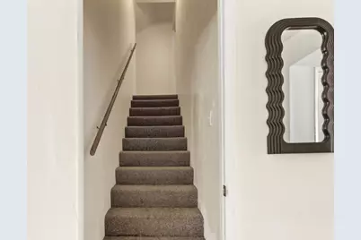 921 W 8th Street, Davis, CA 95616 - Photo 27