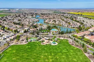 4976 Trouville Ln, Sacramento, CA 95835 - Photo 49