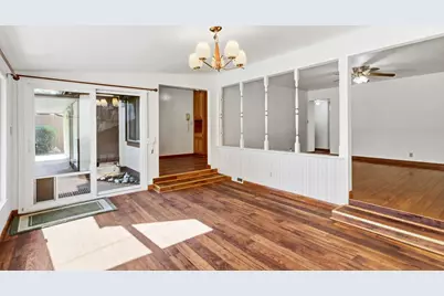 2085 51st Avenue, Sacramento, CA 95822 - Photo 9