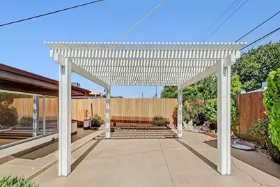 2085 51st Avenue, Sacramento, CA 95822 - Photo 29