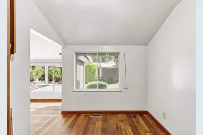 2085 51st Avenue, Sacramento, CA 95822 - Photo 17