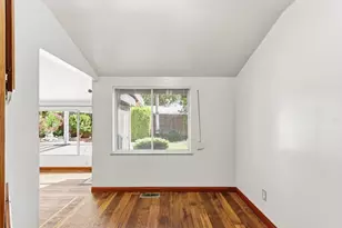 2085 51st Ave, Sacramento, CA 95822 - Photo 17