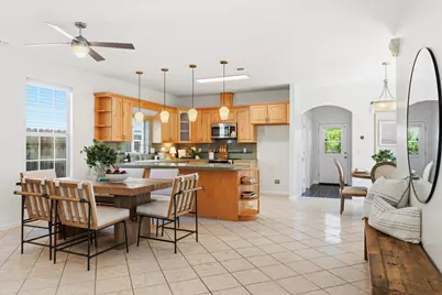 2121 Perkins Way, Sacramento, CA 95818 - Photo 9