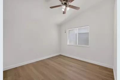 7759 Robinette Road, Sacramento, CA 95828 - Photo 27
