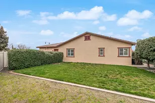 2498 Pepper Tree Ln, Manteca, CA 95336 - Photo 49