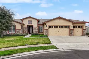 2498 Pepper Tree Ln, Manteca, CA 95336 - Photo 3