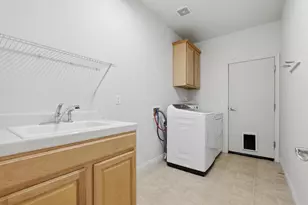 4057 Huston Way, Olivehurst, CA 95961 - Photo 33