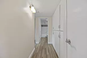 215 Floyd Ave, Modesto, CA 95350 - Photo 11