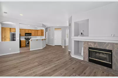 9109 W Trumbauer Way, Elk Grove, CA 95758 - Photo 11