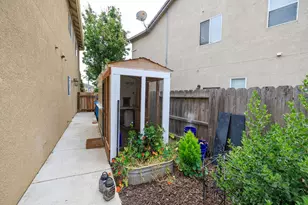 1100 Mulberry Ct, Hollister, CA 95023 - Photo 67