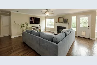 1100 Mulberry Court, Hollister, CA 95023 - Photo 15