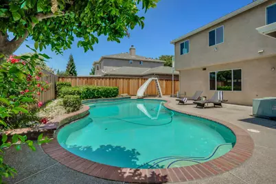 4101 Rose Parade, Modesto, CA 95357 - Photo 39
