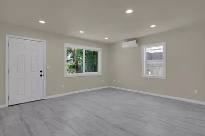 5018 Western Avenue, Olivehurst, CA 95961 - Photo 5
