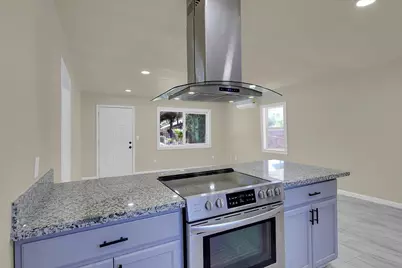 5018 Western Avenue, Olivehurst, CA 95961 - Photo 9