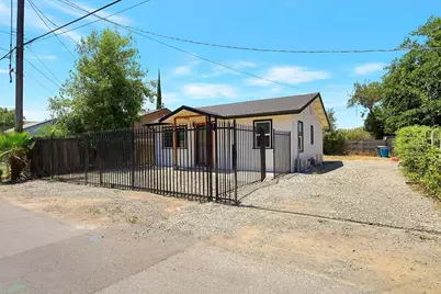 5018 Western Avenue, Olivehurst, CA 95961 - Photo 23
