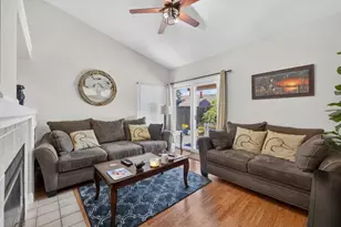 7157 Springmont Dr, Elk Grove, CA 95758 - Photo 21