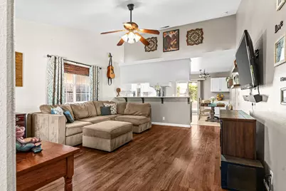 1005 Windsor Way, Chico, CA 95926 - Photo 9