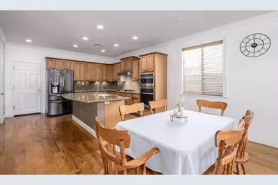 612 Plum Creek Court, Folsom, CA 95630 - Photo 13