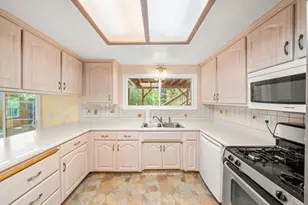 115 Martindale Ln, Auburn, CA 95603 - Photo 11