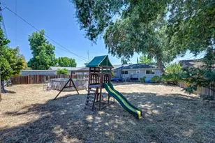 9125 Cecile Way, Sacramento, CA 95826 - Photo 45